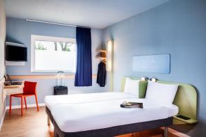 Hotels Ibis Budget Cergy St Christophe : photos des chambres