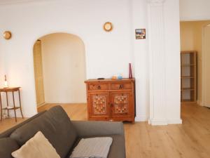 Apartment Le Lerins by Interhome