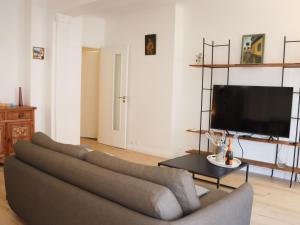 Apartment Le Lerins by Interhome