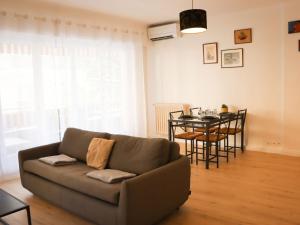 Apartment Le Lerins by Interhome