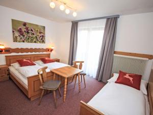 Holiday Home Chalet Alpin-2 by Interhome