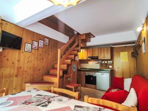 Apartment Tra le Piste by Interhome