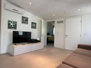 Holiday Home Villa Mandorli by Interhome