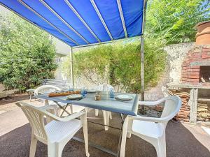 Holiday Home Ker Eric by Interhome