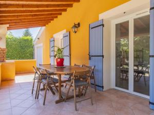Villas Villa A l-Ombre du Soleil by Interhome : photos des chambres