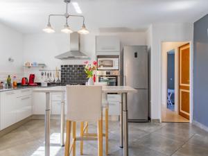 Villas Villa A l-Ombre du Soleil by Interhome : photos des chambres