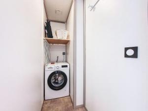 Maisons de vacances Holiday Home Chalet moderne La Baule-Guerande by Interhome : photos des chambres