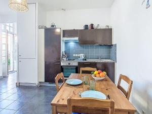 Apartment Le Couvent by Interhome