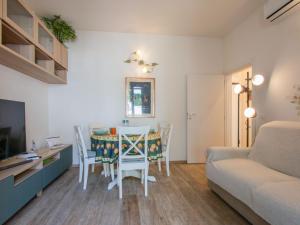 Apartment Deva by Interhome