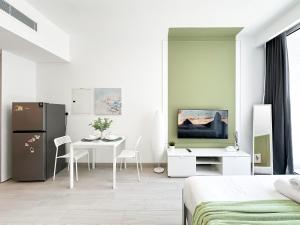 Stylish Wanderlust Studio Large Balcony JVC Living