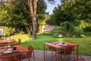 B&B / Chambres d'hotes La Chapelle sur la Sorgue : photos des chambres