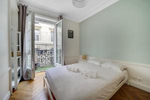 République Of City Paris