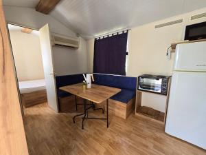 Stone Haven Mobile Home - Senj