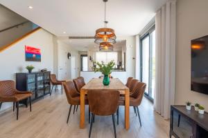 Townhouse 5 Minutes From The Beach