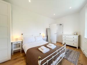 Spacious Camden Apartment D1