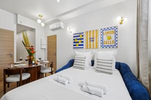 Lavie Maison Hot Tub with AC