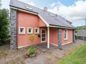 25 Ring of Kerry Golf Club Cottages