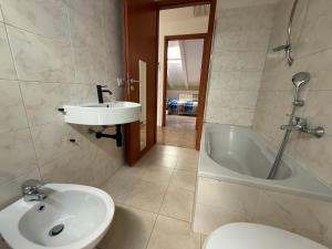 COZY APARTMENT NEAR MiLAN