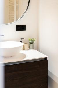 Family-Friendly 2-Bedroom Apartment in Antwerp