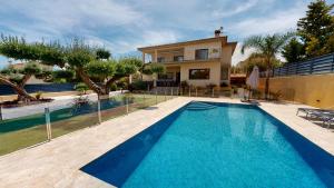 Villa Santa Llucia - 4hvězdičkové hotely ve městě L'Ampolla