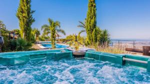 Casa del Alize Sayalonga by Ruralidays - 4hvězdičkové hotely ve městě Sayalonga