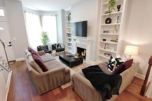 Serene Settler - Capitol Hill