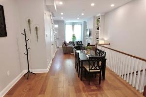 Serene Settler - Capitol Hill