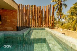 Casa com Piscina Privativa Lambari 107 by Qavi