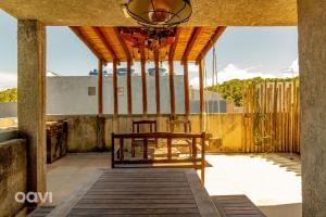 Casa com Piscina Privativa Lambari 107 by Qavi