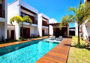 Casa condomínio c piscina pertinho do centro - VP01