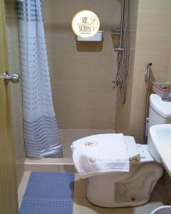 RJE Staycation Suites Mall of Asia near Airports