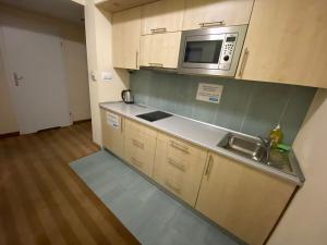 Fantastic Waw - Z6 Room - 203B