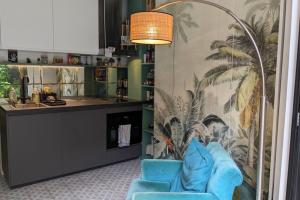 Apartment with terrace close to transport