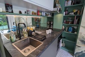 Apartment with terrace close to transport