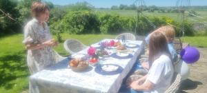 charmant groot huis met verzicht en zonsondergang aan voet van de Ardennen