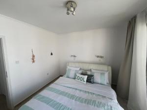 Private apartment in complex Diamond