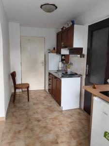 SunsetHouse Garden Apartment