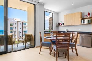 Golden Tide at Makare