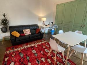 B&B / Chambres d'hotes Grand studio et jolies chambres a louer : photos des chambres