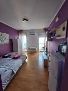 Apartment KIKI, 7th floor, with a sea view, free WiFI, for 2 persons