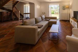 Mas Provençal au Cœur des Vignes du Luberon - 3 Chambres - Calme Absolu - Wifi