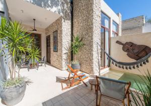 FREE PRIVATE PARKING Casa Trova en Santa Lucía Centro Mérida