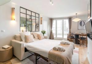 Appartements New loft with terrace & jacuzzi near Montparnasse : photos des chambres