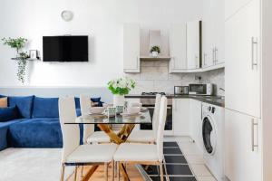 Lovely & Spacious 2 Bedr 2 Bath Earls Court