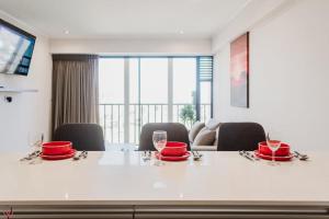 Trendy 1BR View & Gym in Barranco