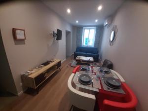 Appartements Batiment Les Hauts De Bourg : photos des chambres