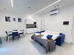 Meraviglia B&B - Salerno Centro Close to the Station and Pier