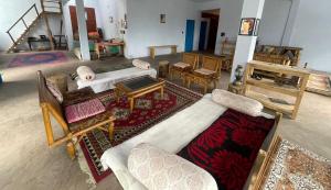 Pali Homestay Lansdowne Not Luxury but Stay with Legacy