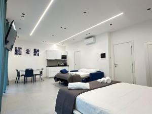 Meraviglia B&B - Salerno Centro Close to the Station and Pier