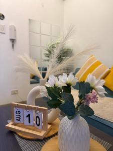 Shore 2 Tower 1 Eliel Staycation